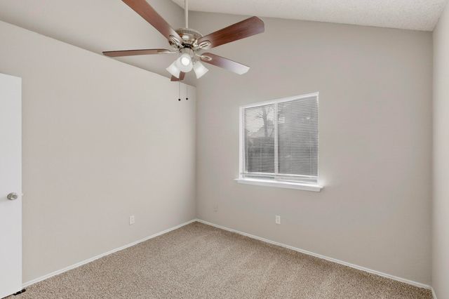 917 Richards Drive, Cedar Hill, TX 75104