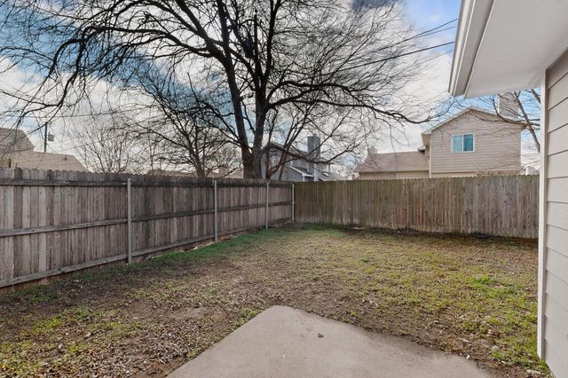 917 Richards Drive, Cedar Hill, TX 75104