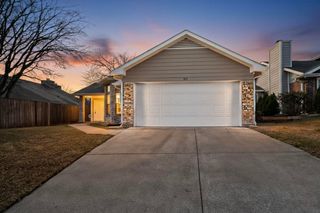 917 Richards Drive, Cedar Hill, TX 75104