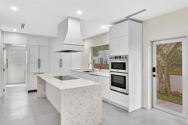 1636 SW 9th St, Miami, FL 33135