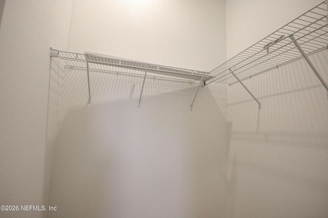 6620 GILLISLEE Drive W, Jacksonville, FL 32209