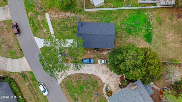 6620 GILLISLEE Drive W, Jacksonville, FL 32209