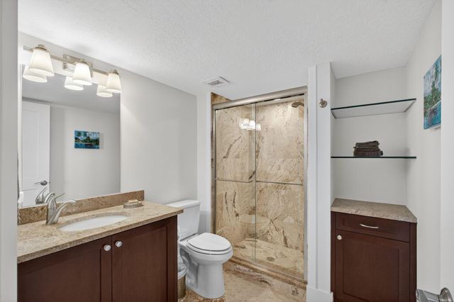 840 Ocean Drive 1004, Juno Beach, FL 33408