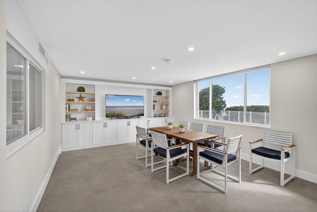 840 Ocean Drive 1004, Juno Beach, FL 33408