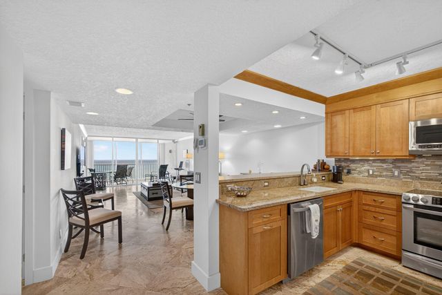 840 Ocean Drive 1004, Juno Beach, FL 33408