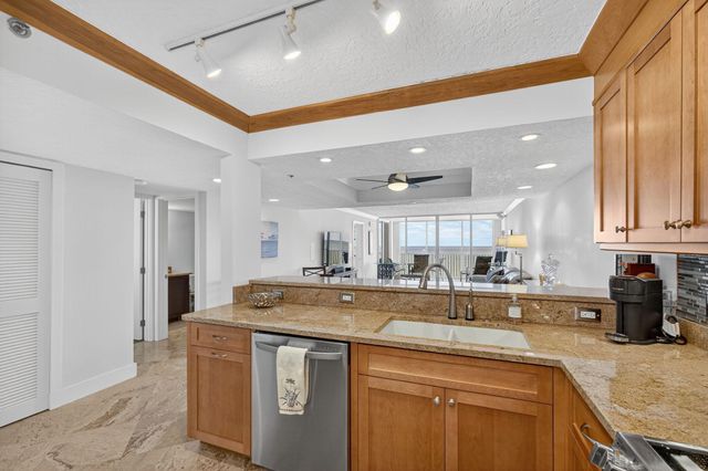 840 Ocean Drive 1004, Juno Beach, FL 33408