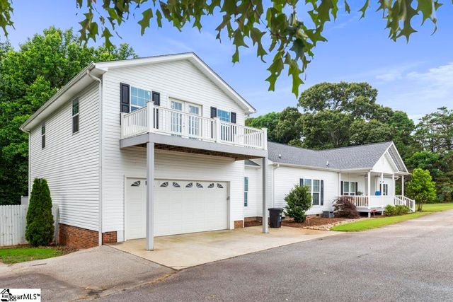 420 Earles Grove Road, Westminster, SC 29693