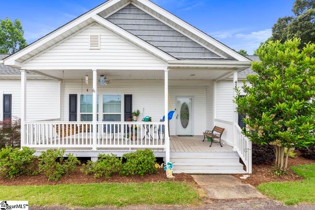420 Earles Grove Road, Westminster, SC 29693
