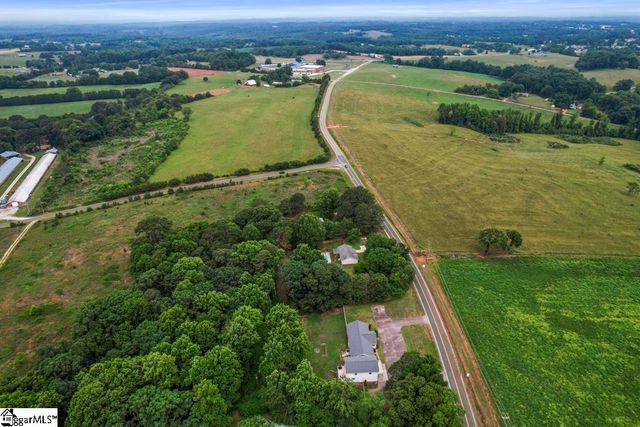 420 Earles Grove Road, Westminster, SC 29693