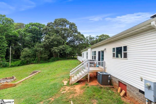 420 Earles Grove Road, Westminster, SC 29693