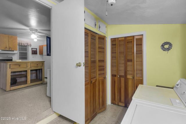 684 W Firetower Road, Swansboro, NC 28584