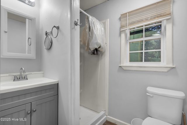 684 W Firetower Road, Swansboro, NC 28584