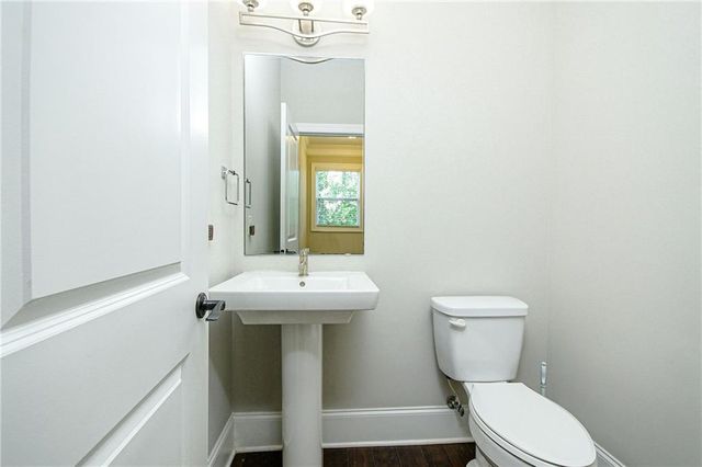 1299 Linden Court NE, Atlanta, GA 30329