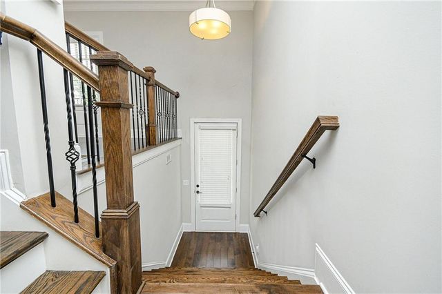 1299 Linden Court NE, Atlanta, GA 30329
