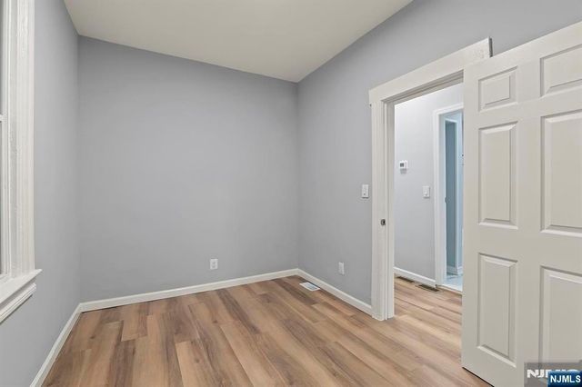 149 Wegman Parkway, Jersey City, NJ 07305