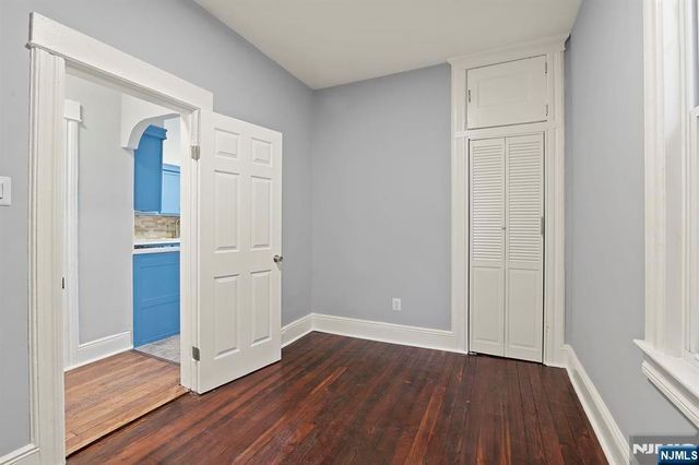 149 Wegman Parkway, Jersey City, NJ 07305