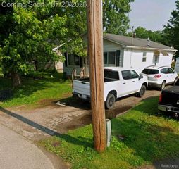 1143 Corydon Drive, Mount Morris, MI 48458