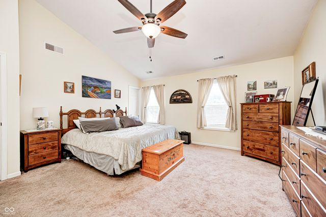 13068 Lamarque Place, Fishers, IN 46038