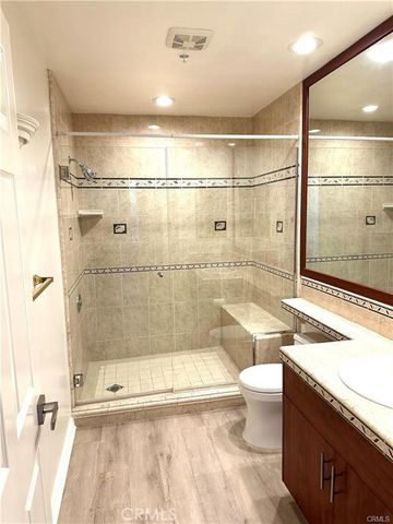 2243 Martin 117, Irvine, CA 92612