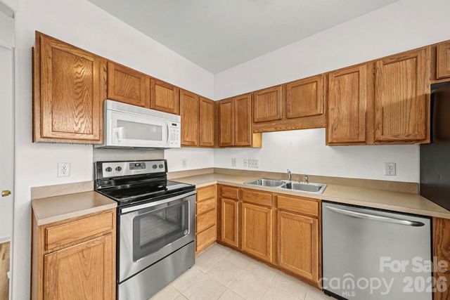 6216 Lentz Way, Harrisburg, NC 28075