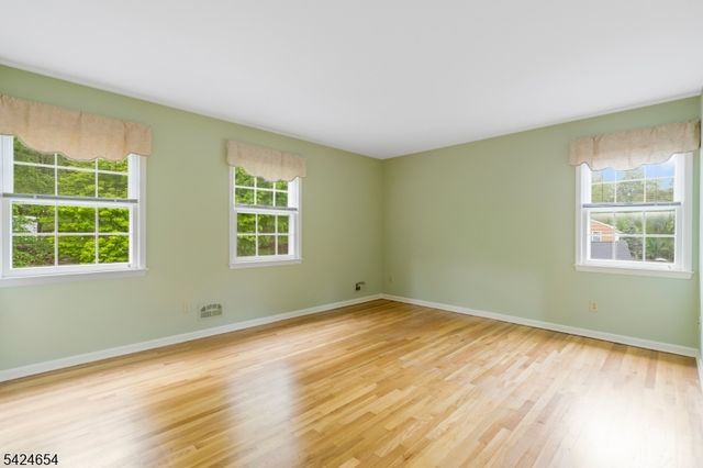 908 Sherwood Rd, Bridgewater Twp., NJ 08807