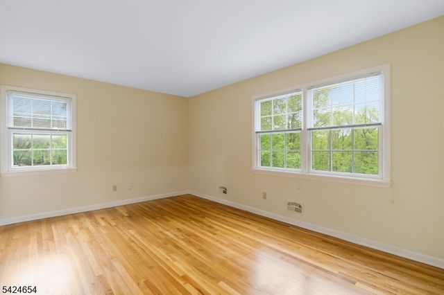 908 Sherwood Rd, Bridgewater Twp., NJ 08807