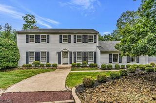 908 Sherwood Rd, Bridgewater Twp., NJ 08807