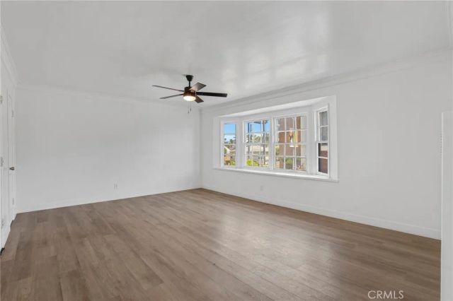 1215 S Fairfax Avenue, Los Angeles, CA 90019