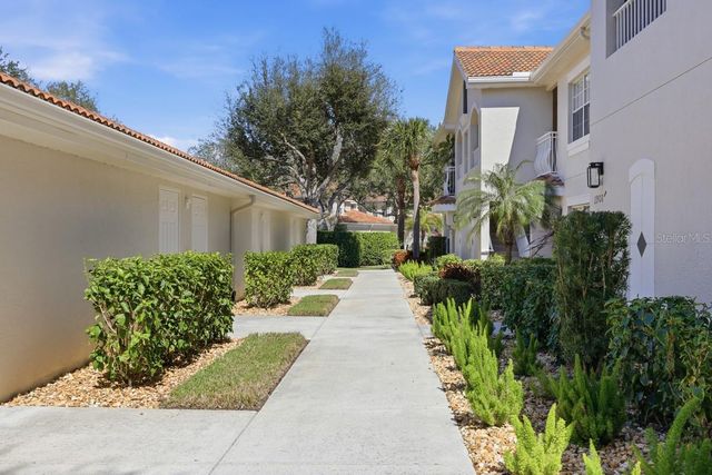 3047 HORIZON LANE 1906, Naples, FL 34109