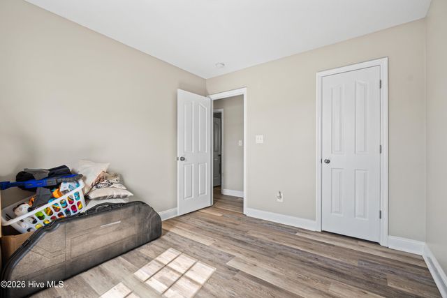 201 Michel Court, Hubert, NC 28539