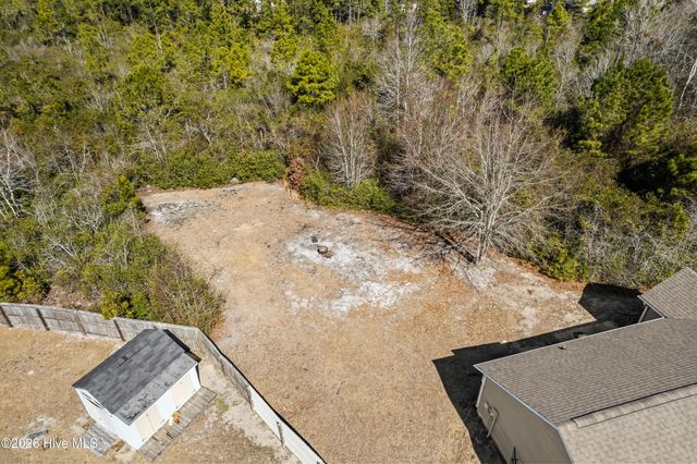 201 Michel Court, Hubert, NC 28539