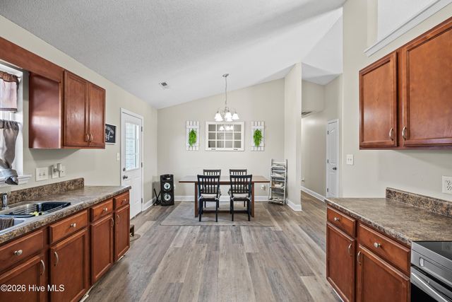 201 Michel Court, Hubert, NC 28539