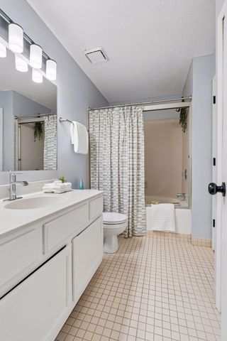 5609 Bimini Drive, Minnetonka, MN 55343