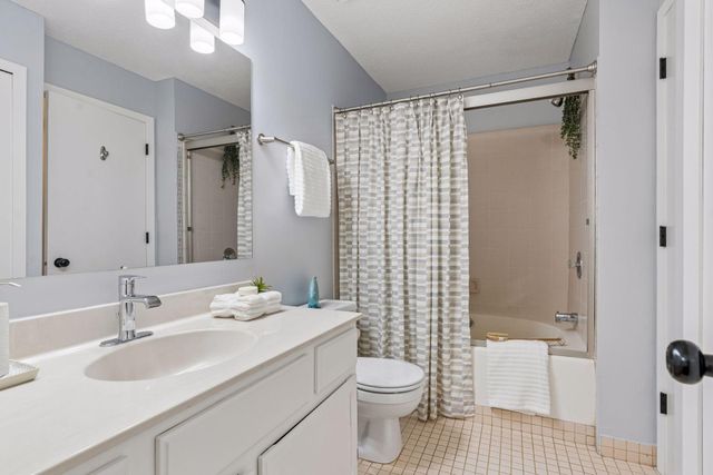 5609 Bimini Drive, Minnetonka, MN 55343
