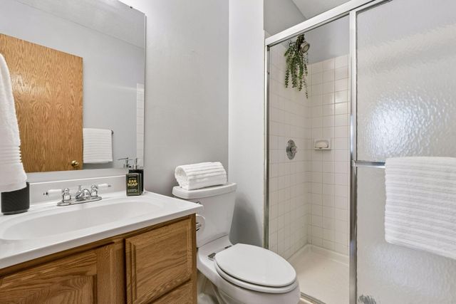 5609 Bimini Drive, Minnetonka, MN 55343