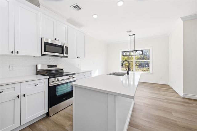 12414 Oak Alley, Guthrie, OK 73044