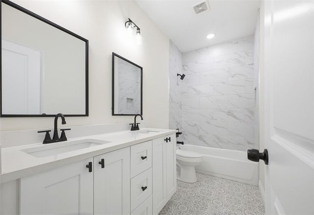 12414 Oak Alley, Guthrie, OK 73044