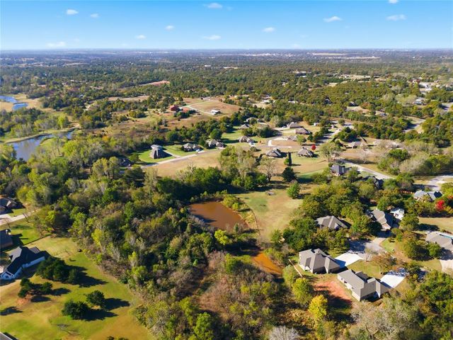 12414 Oak Alley, Guthrie, OK 73044