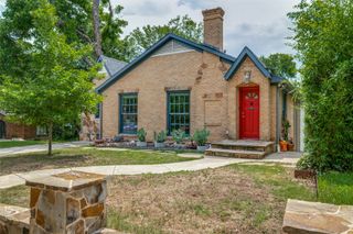 6922 San Mateo Boulevard, Dallas, TX 75223