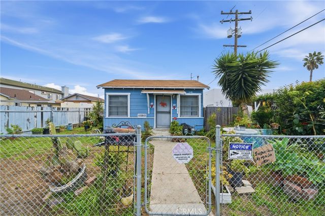 13942 Locust Street, Westminster, CA 92683