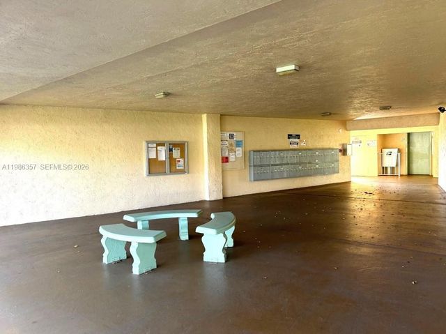 400 W Village Green Cir W 216, Palm Springs, FL 33461