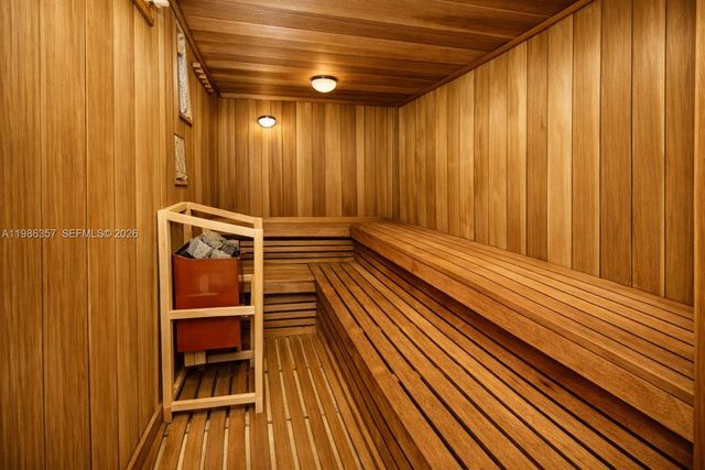 400 W Village Green Cir W 216, Palm Springs, FL 33461