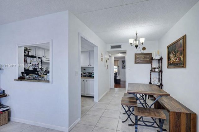 400 W Village Green Cir W 216, Palm Springs, FL 33461