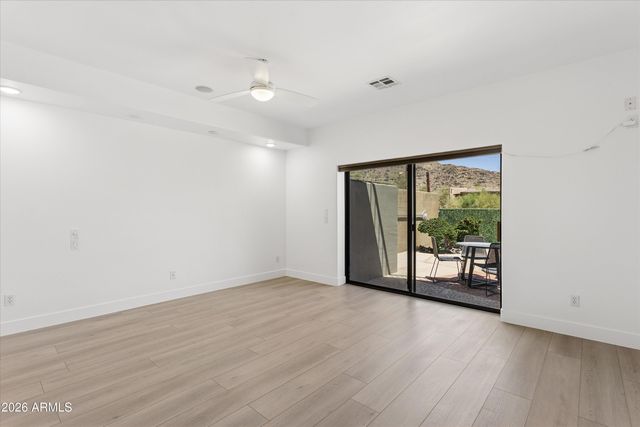 10011 N 1ST Avenue, Phoenix, AZ 85021