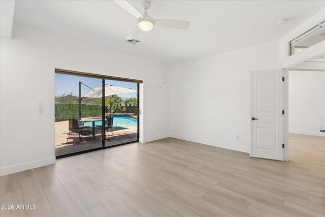 10011 N 1ST Avenue, Phoenix, AZ 85021