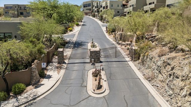 10011 N 1ST Avenue, Phoenix, AZ 85021