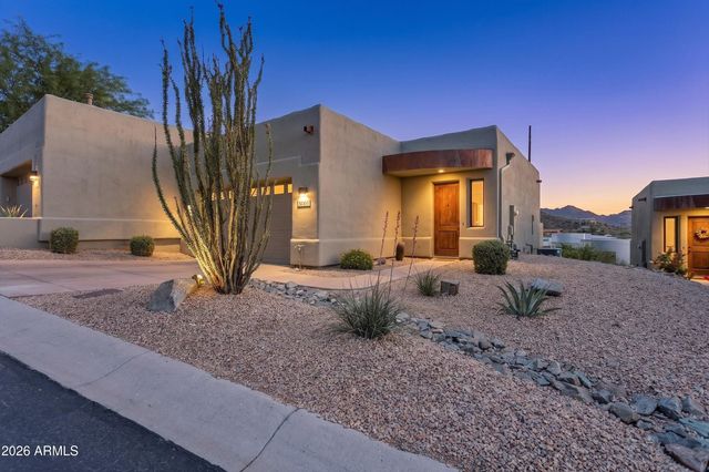 10011 N 1ST Avenue, Phoenix, AZ 85021