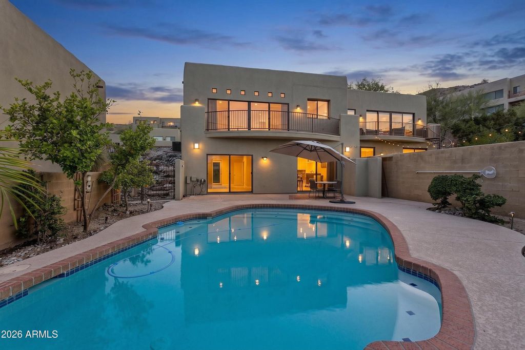 10011 N 1ST Avenue, Phoenix, AZ 85021