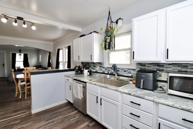 1736 Wisconsin Avenue, Beloit, WI 53511