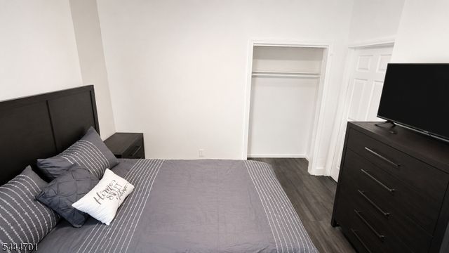 142 E Jersey St, Elizabeth City, NJ 07206